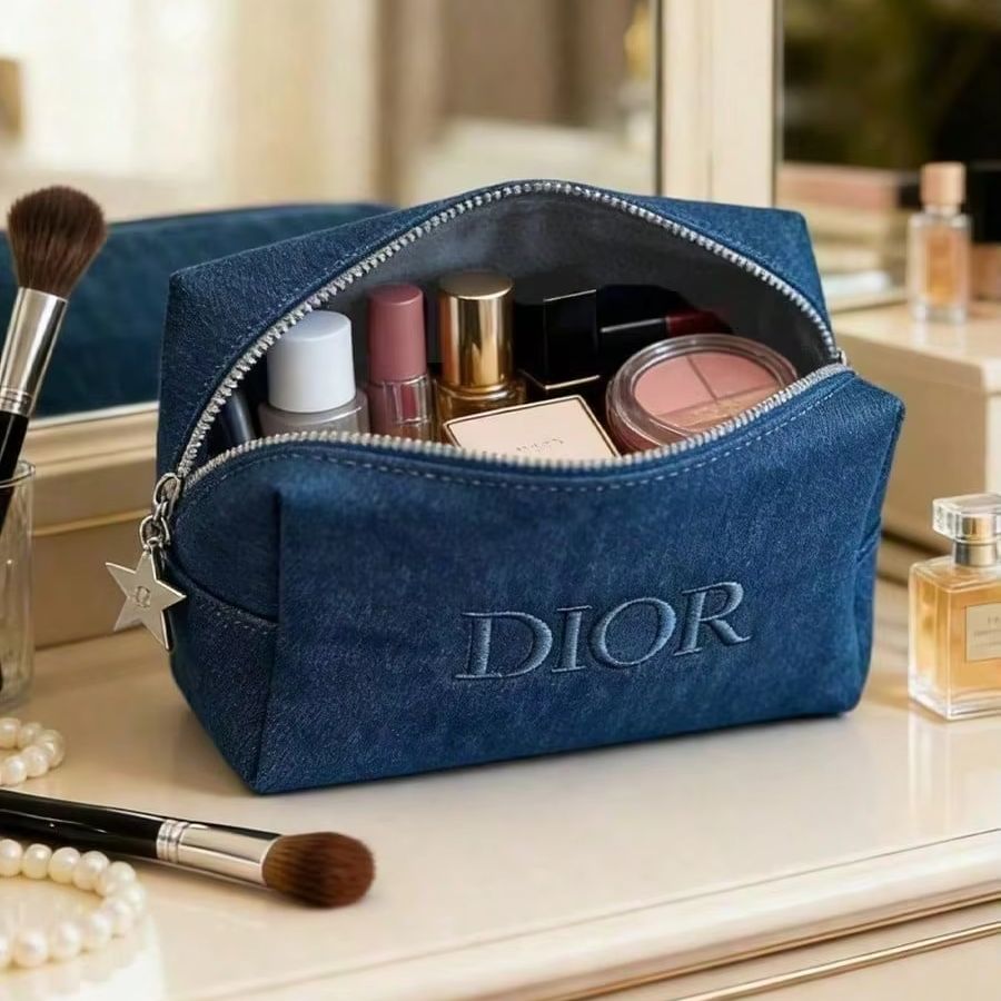 Dior Dark Denim Kosmetiktasche – Luxury Bags Dior Bewertung und Preis