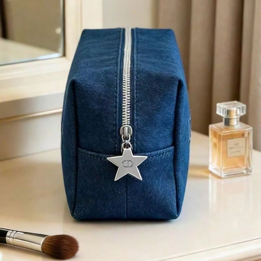 Dior Dark Denim Kosmetiktasche – Luxury Bags Dior Bewertung und Preis